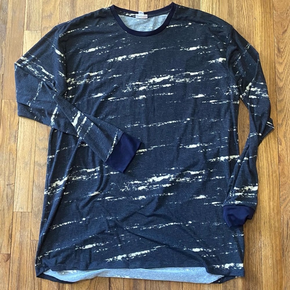 LulaRoe Long Sleeve Hudson. Navy and Cream Stripes